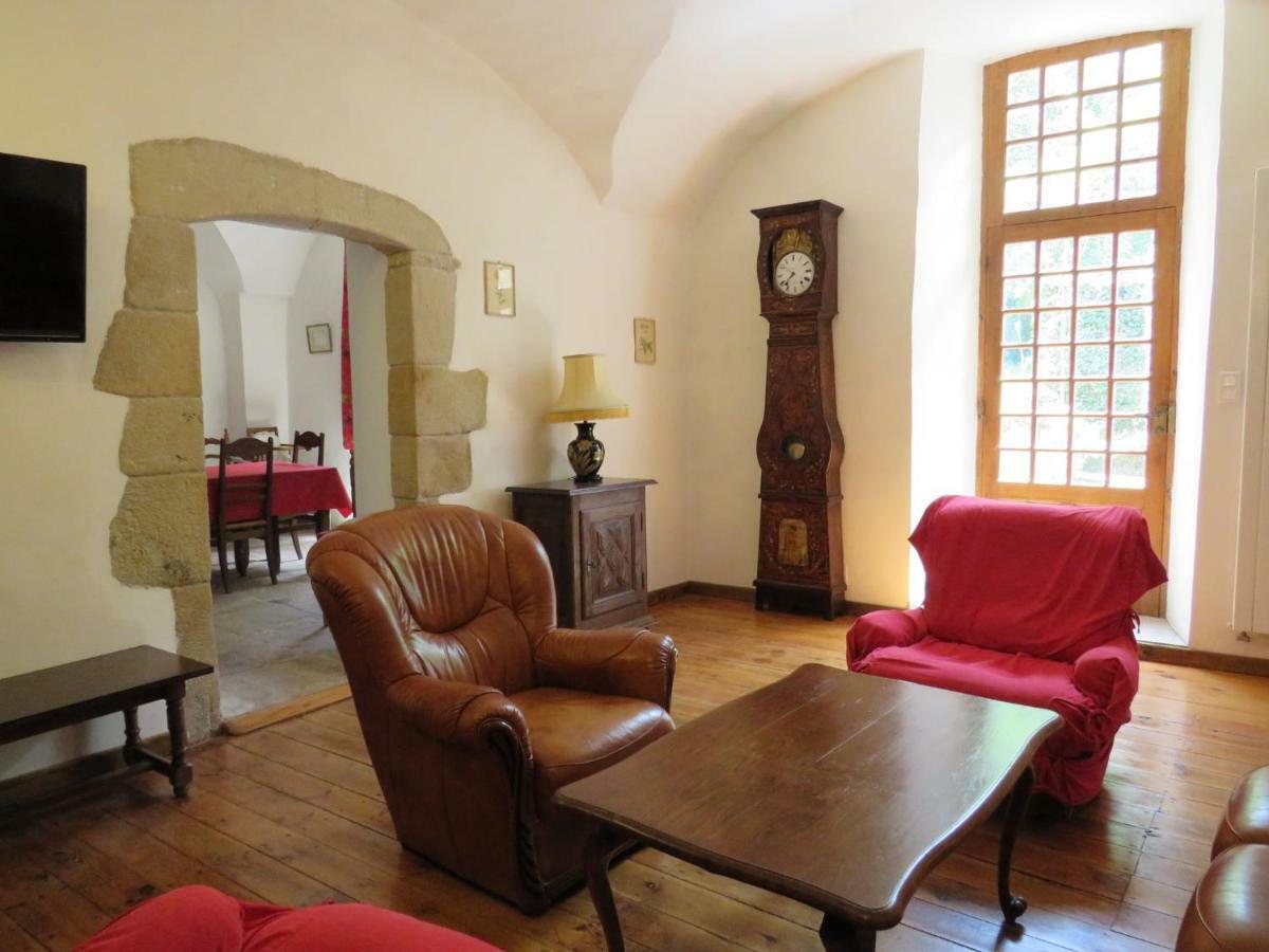 le presbytère de Montaigut Montégut Extérieur photo