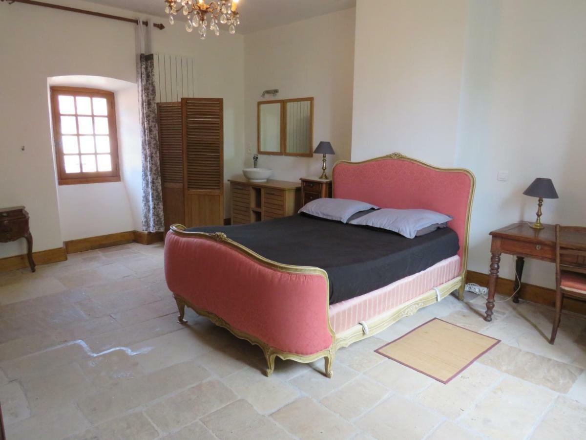 le presbytère de Montaigut Montégut Extérieur photo
